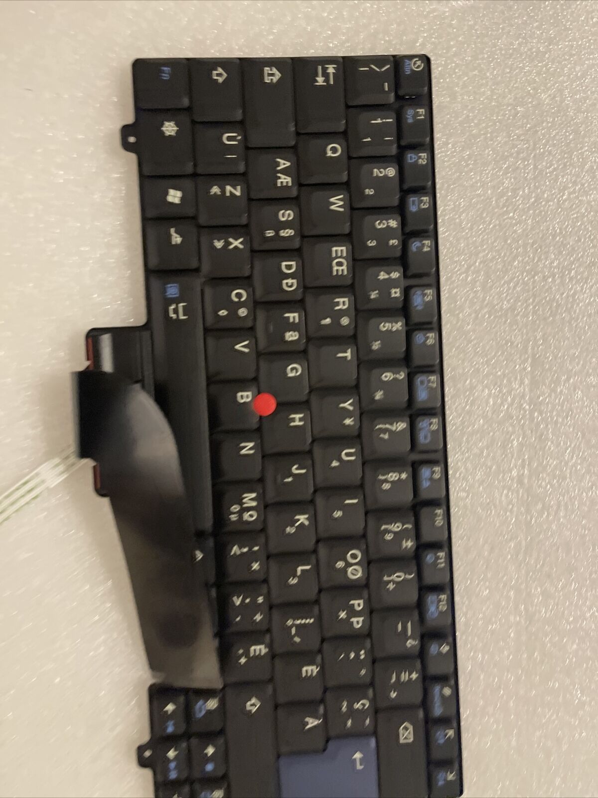 Genuine Lenovo ThinkPad SL500 AZERTY Keyboard French Layout 42T3837 42T3870 B1