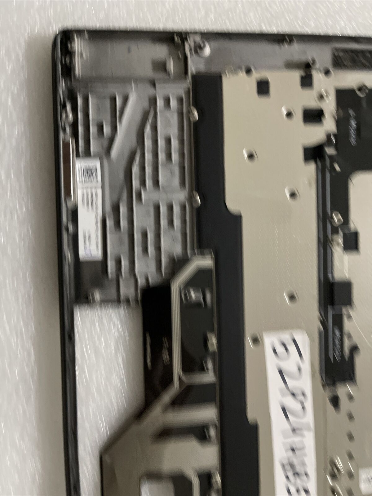 DELL Alienware X14 R1 Laptop Palmrest  US Eng KEYBOARD Y7YTK 52P24 H6 B5