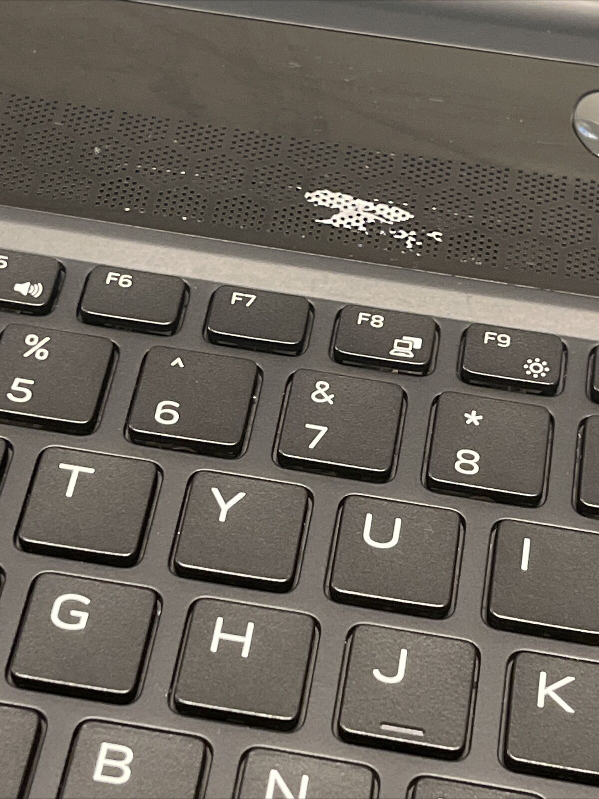 Genuine Dell Alienware M17 Laptop Palmrest Top Cover Assembly GYGKG 0GYGKG P6 T4
