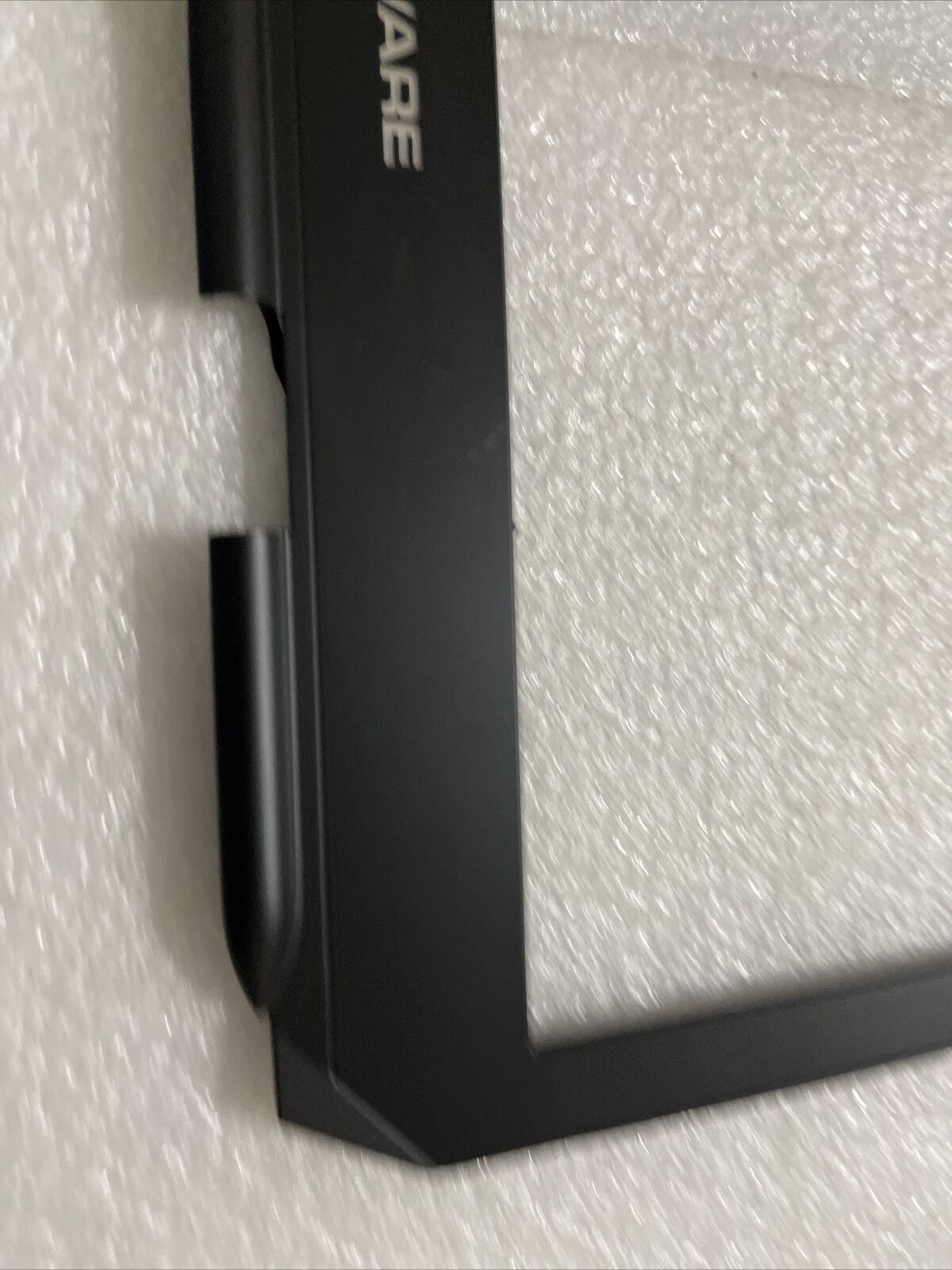 Genuine Dell Alienware 15 R2 R1 LCD Bezel with Logo Board P5FXG 0P5FXG H1 N3