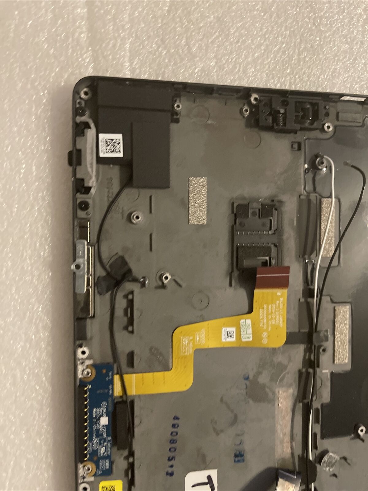 GENUINE DELL  LATITUDE 12 5290 LCd Top Back Cover Black Extras T17G TKR19 H2 B7