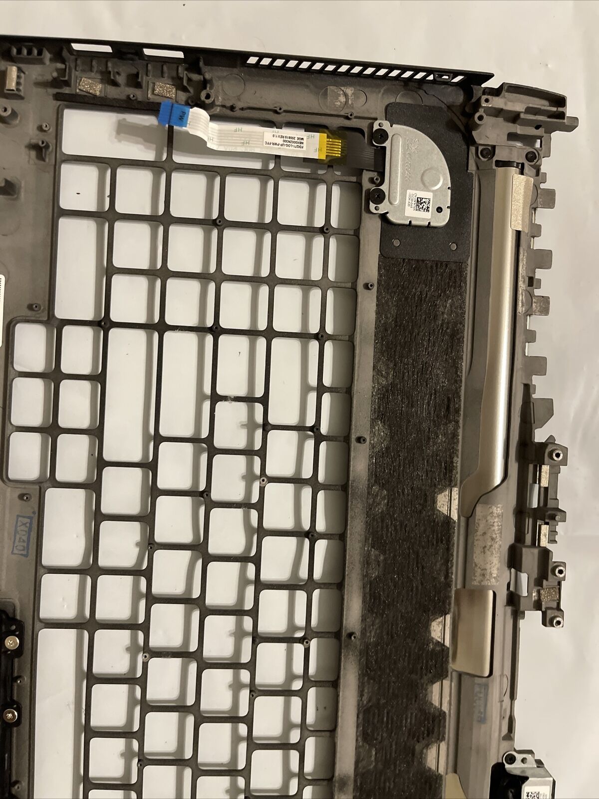 Dell Alienware M17 R3 Laptop Palmrest Touchpad  0CF7YR CF7YR 00KP6D 0KP6D H1 P2