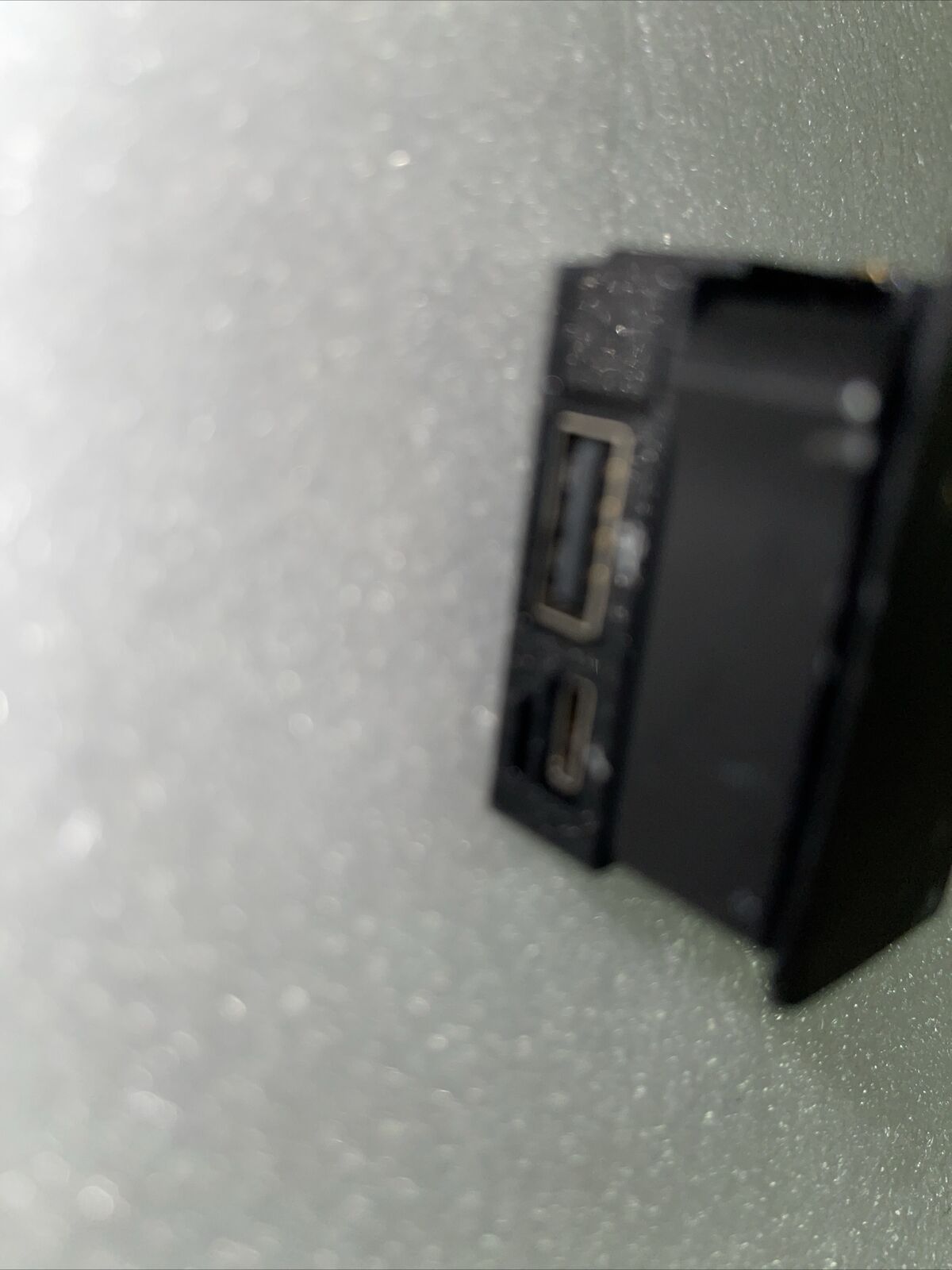 Oem Dell Poweredge R640 Right Ear  C6KXV K48J9 0K48J9 U1 Dented See pics