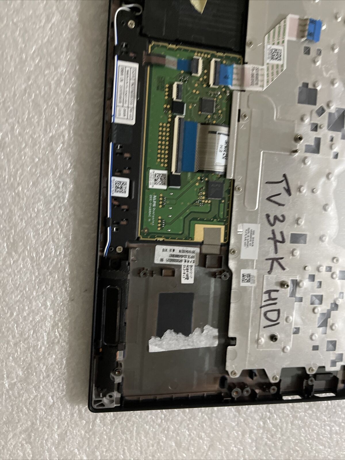 Oem Dell Latitude 7390 Palmrest Touchpad US Keyboard Speakers 0TV37K TV37K H1D1