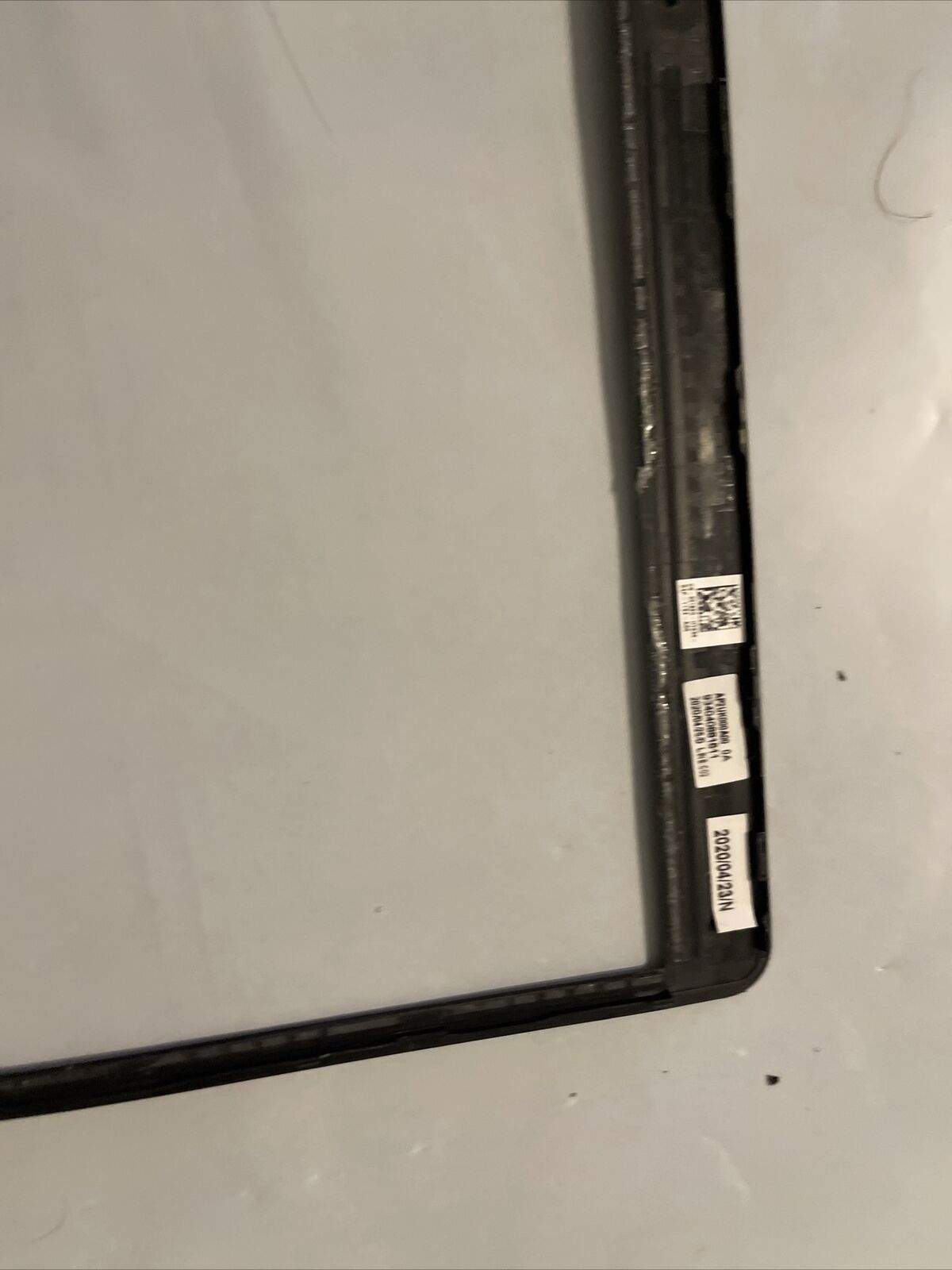 Genuine Oem Dell Lcd Trim Front Bezel Plastic 318G3 0318G3 N4