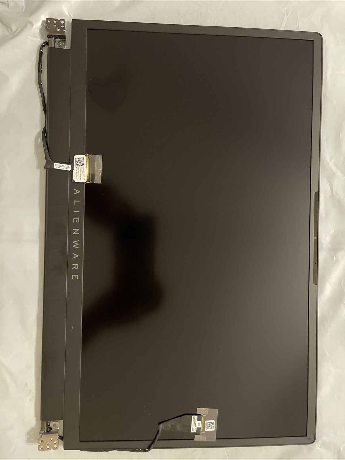 Dell ALIENWARE X17 R1 R2 17.3" FHD SCREEN 7YGDK D42V5 3D2FF P9TCN H2 L5