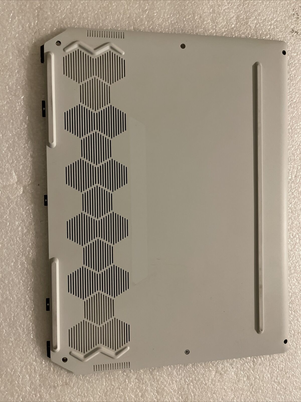 Alienware X14 R1 AWX14R176 Laptop LOWER CASE Bottom base COVER KNDF5 0KNDF5 H1E1