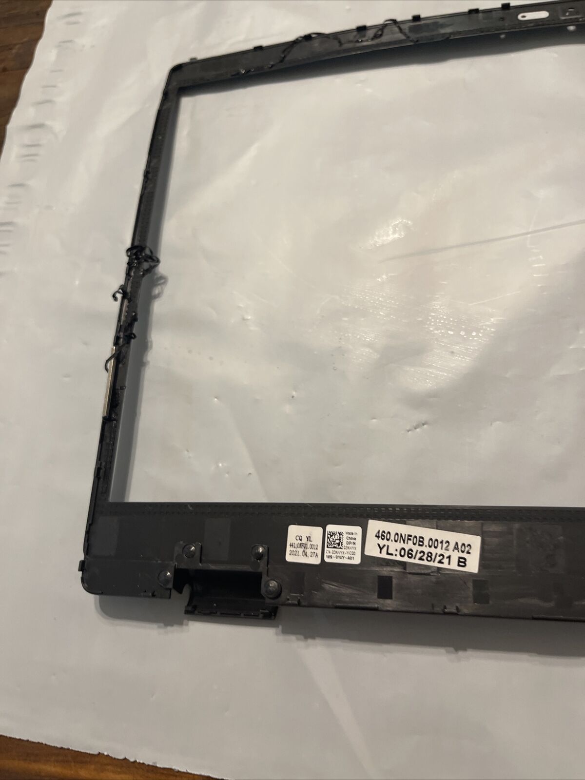 Genuine DELL Latitude 3420 E3420 Laptop B Shell Screen Frame 3NVYX 03NVYX N2