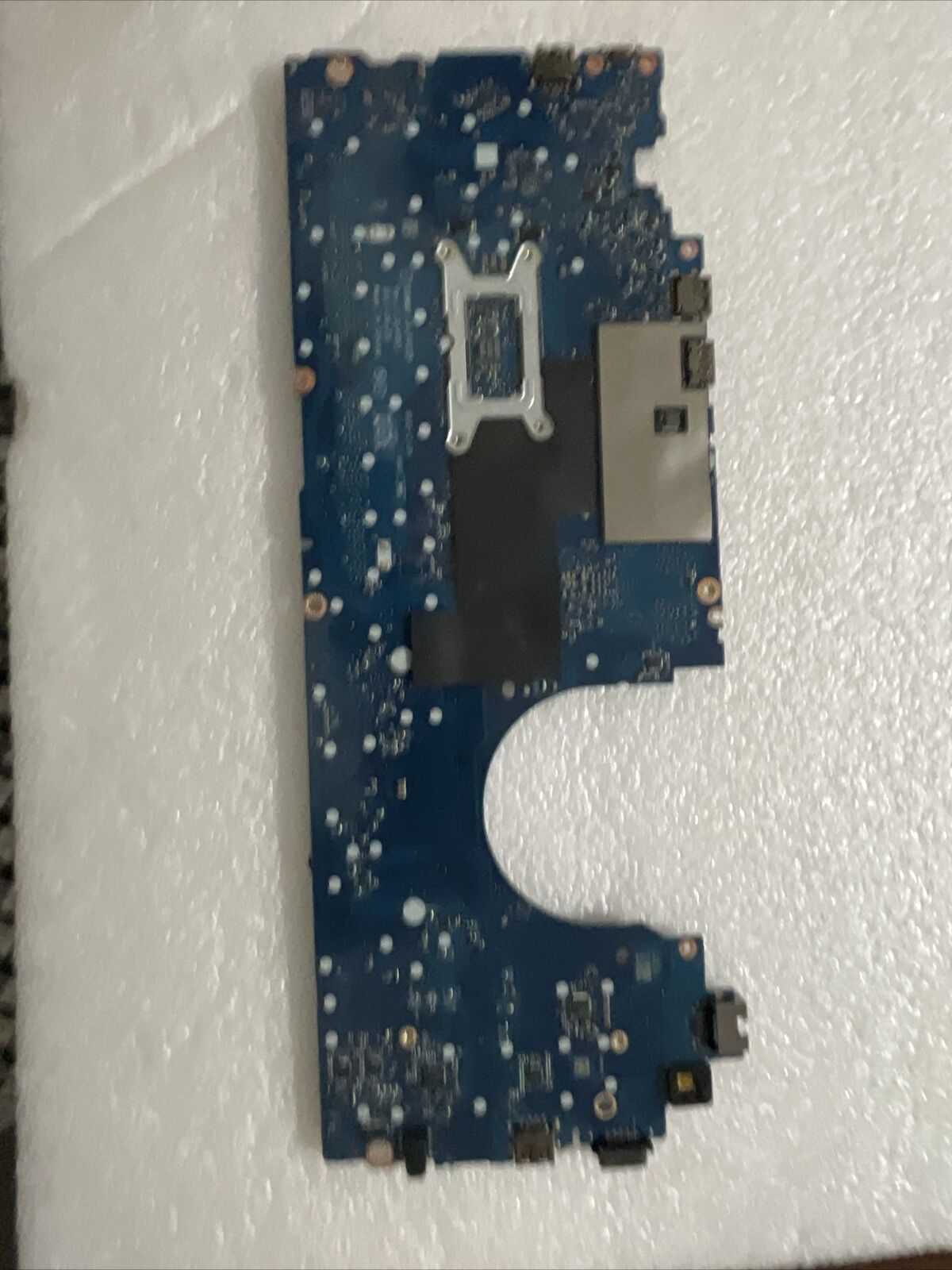 Oem Dell Latitude 5590 1.7 GHz i5-8350U DDR4 Motherboard LA-5412P P50J0 H1 B3