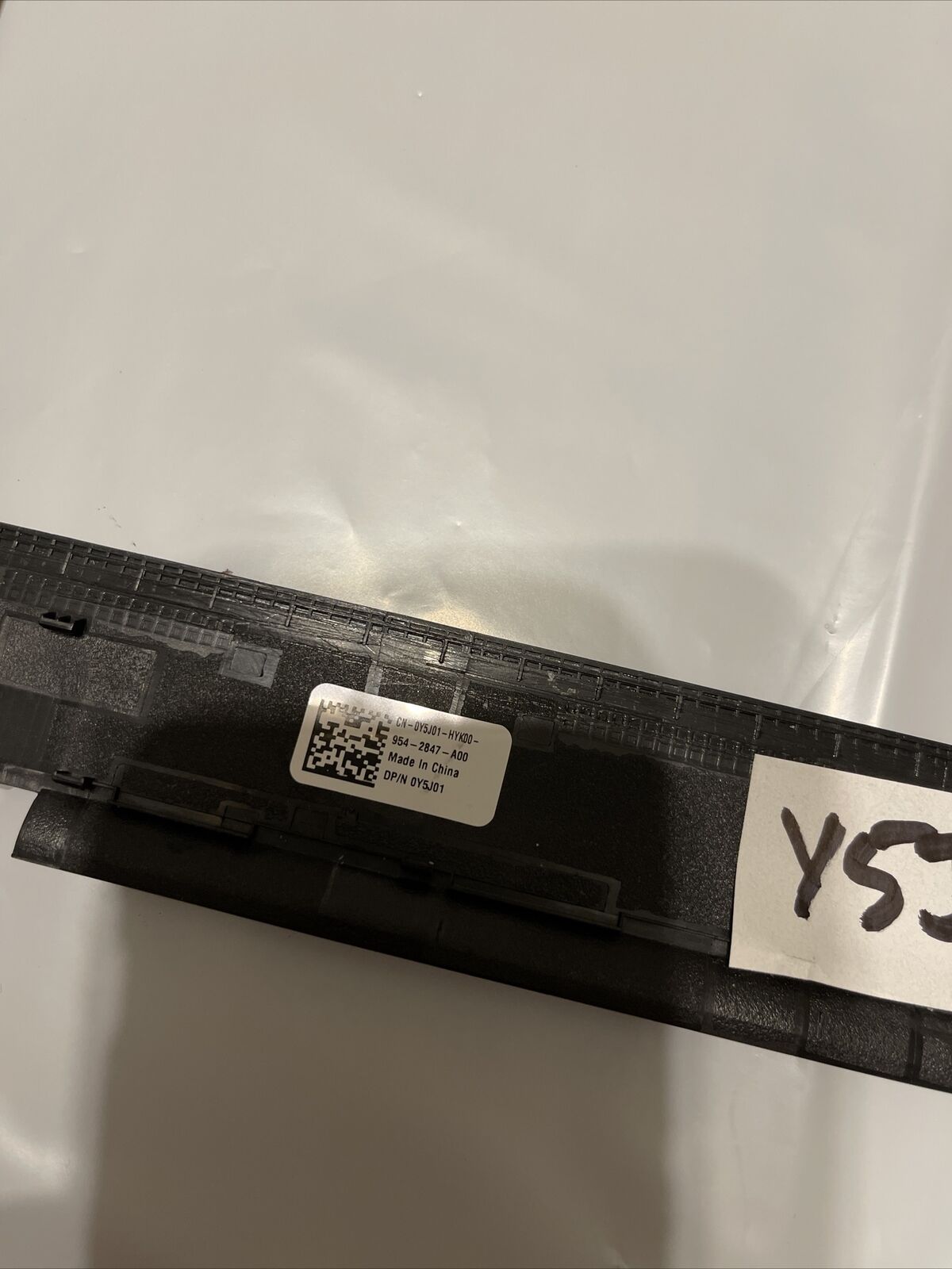 Dell OEM Inspiron 3000 3482 3482 3493 14" Front Trim LCD Bezel Y5J01 0Y5J01  N1